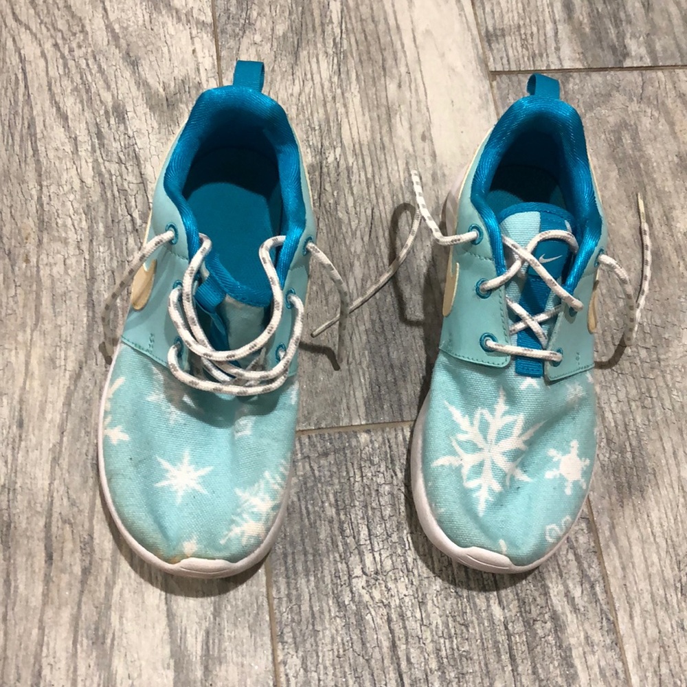 Nike snowflake
